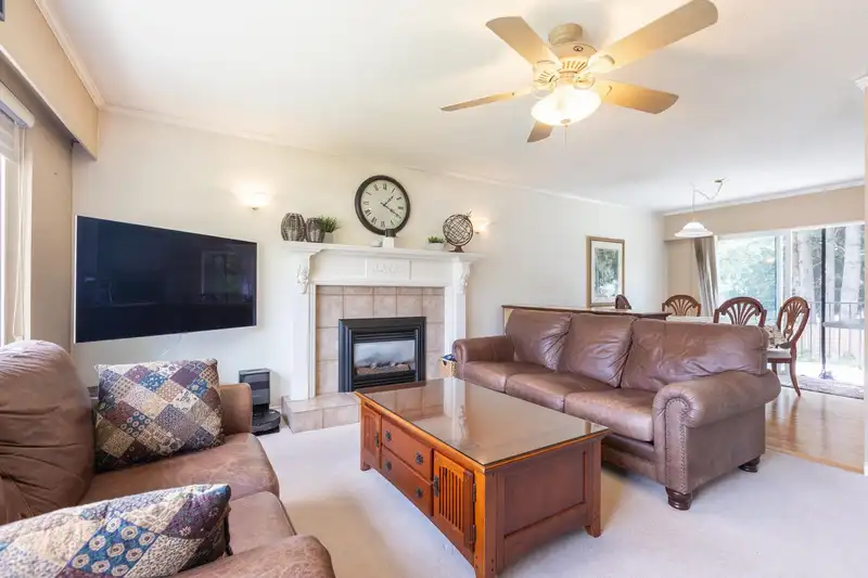 7907 118 STREET - photo 4 of 40