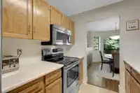 202 1460 MARTIN STREET - thumbnail 24