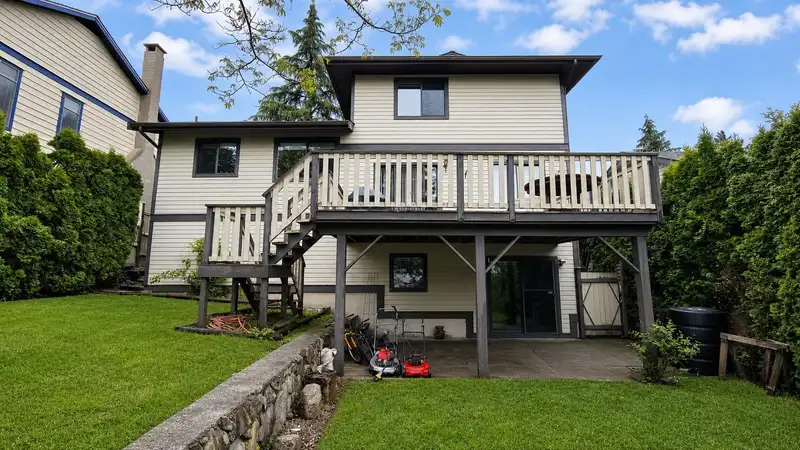 2634 MCLAUGHLIN COURT - photo 1 of 36