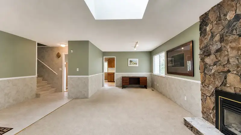 2634 MCLAUGHLIN COURT - photo 4 of 36