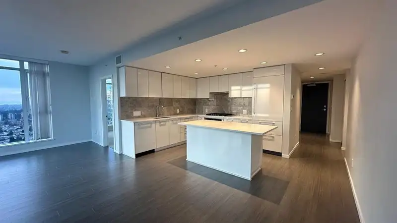 3601 6700 DUNBLANE AVENUE - photo 3 of 32