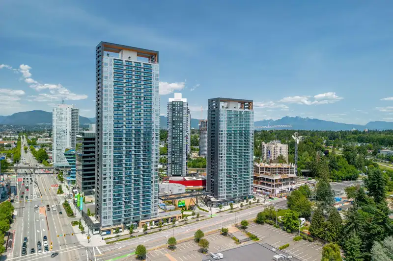 3803 13615 FRASER HIGHWAY - photo 1 of 32