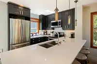 4 4661 BLACKCOMB WAY - thumbnail 9