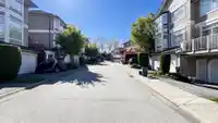 60 5950 OAKDALE ROAD - thumbnail 33