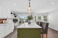 205 1180 FALCON DRIVE - thumbnail 10