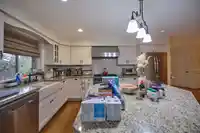 3292 136 STREET - thumbnail 12