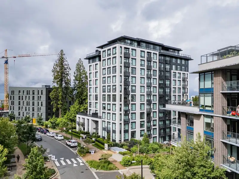 809 8750 UNIVERSITY CRESCENT - photo 1 of 25