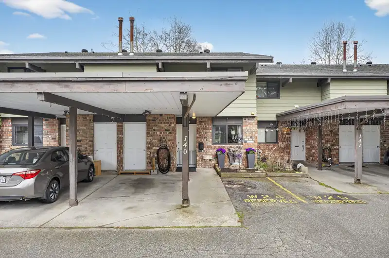 140 7480 138 STREET - photo 2 of 32