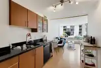 214 1330 BURRARD STREET - thumbnail 9