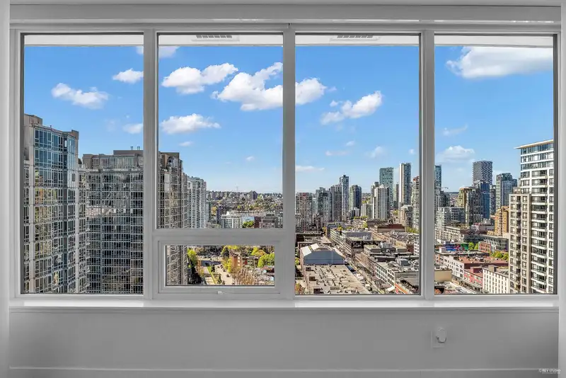 2104 885 CAMBIE STREET - photo 1 of 31