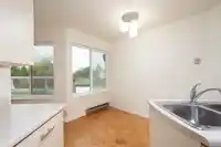 203 7600 FRANCIS ROAD - thumbnail 6