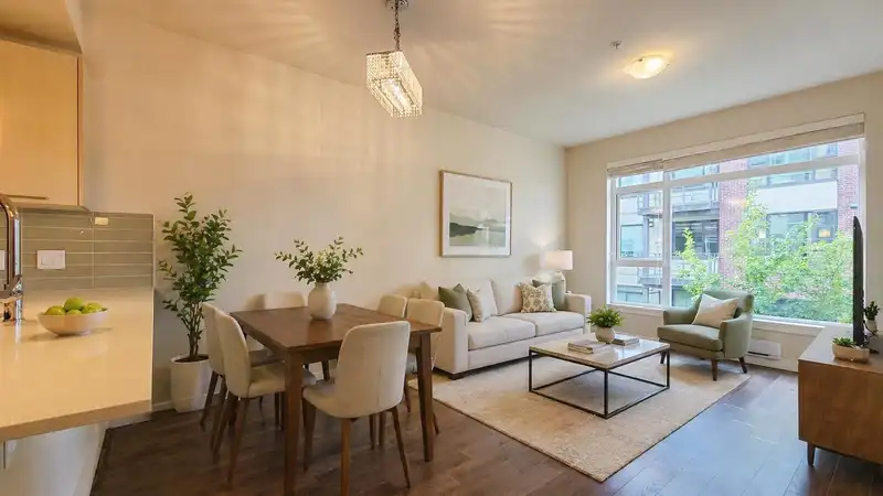 220 5248 GRIMMER STREET - photo 1 of 24