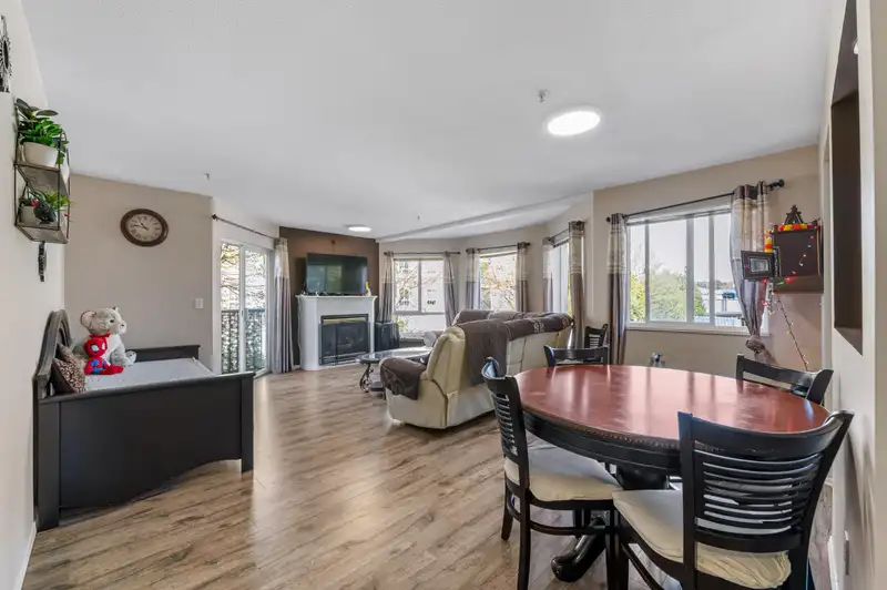 211 31831 PEARDONVILLE ROAD - photo 4 of 27