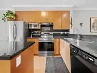 27 20460 66 AVENUE - thumbnail 6