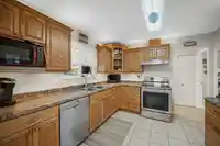 24322 46A AVENUE - thumbnail 11