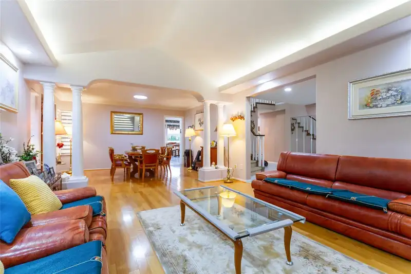 9149 BRIAR ROAD - photo 4 of 27