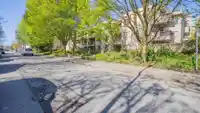 305 975 W 13TH AVENUE - thumbnail 1