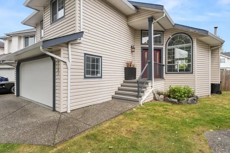 22191 GARRATT DRIVE - photo 2 of 39