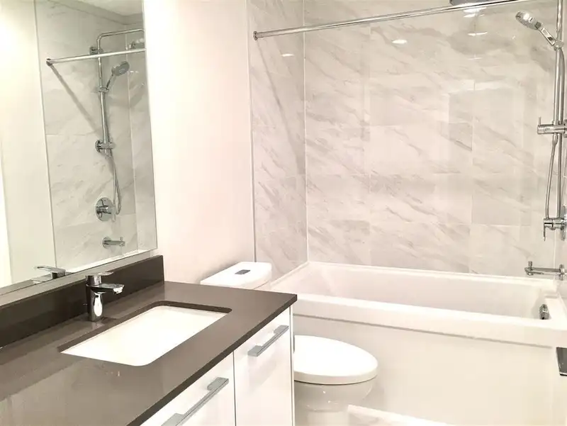 415 9551 ALEXANDRA ROAD - photo 3 of 10
