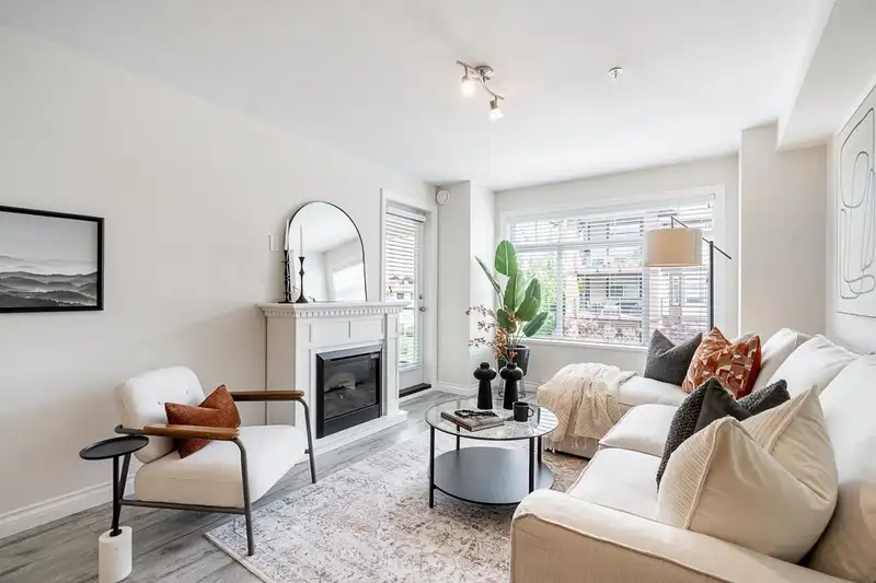 323 5650 201A STREET - photo 1 of 36