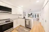 235 2565 W BROADWAY - thumbnail 15