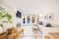 235 2565 W BROADWAY - thumbnail 6