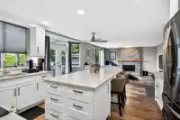 8277 153B STREET - thumbnail 5