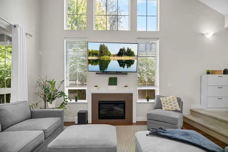 24 21867 50 AVENUE - photo 4 of 33