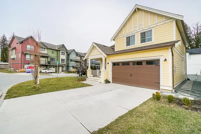 7464 ROSS DRIVE - photo 1 of 23