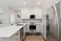 124 10838 WHALLEY BOULEVARD - thumbnail 7