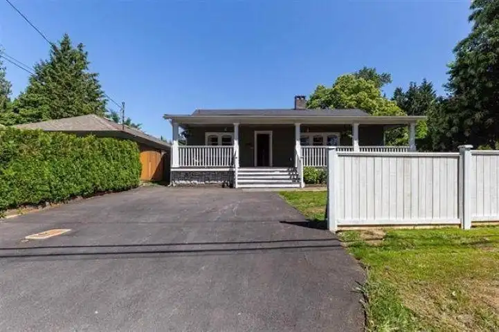 19943 49 AVENUE - photo 1 of 2