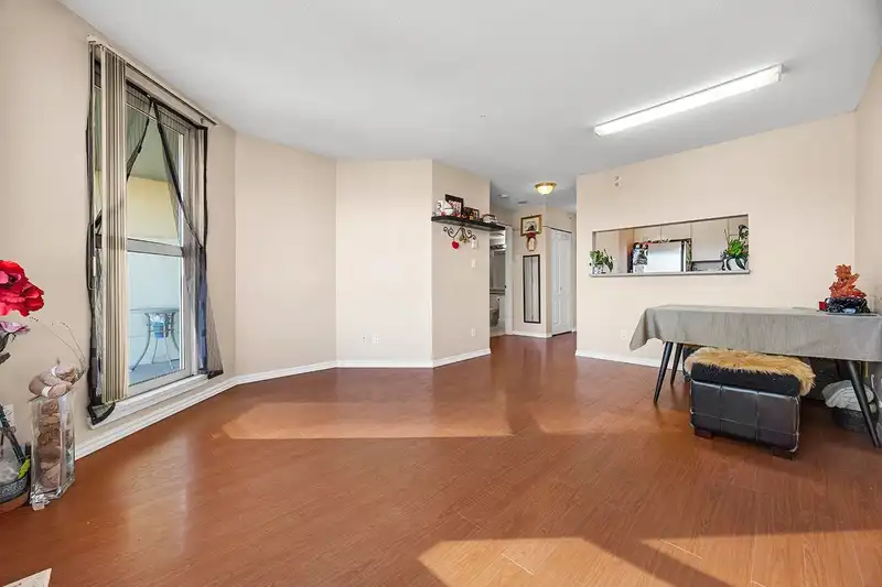 910 3489 ASCOT PLACE - photo 3 of 21