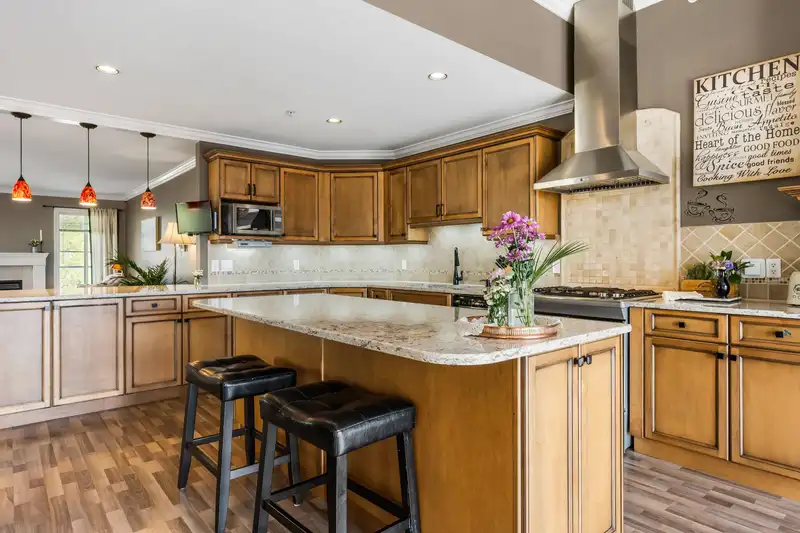 11 35931 EMPRESS DRIVE - photo 4 of 40