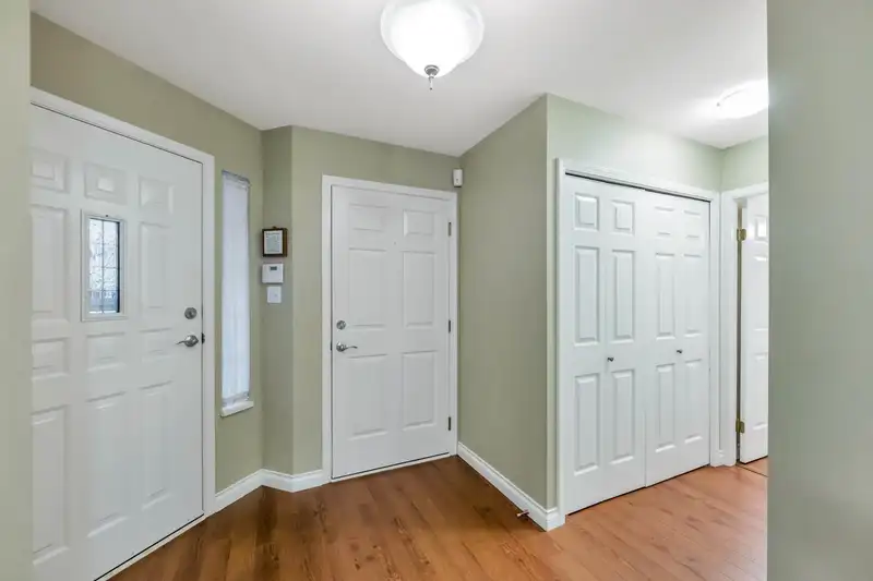 171 8737 212TH STREET - photo 3 of 38