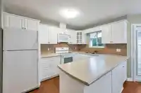 171 8737 212TH STREET - thumbnail 10