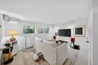 1088 W 7TH AVENUE - thumbnail 19