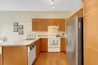 106 13895 102 AVENUE - thumbnail 4