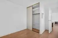 303 975 E BROADWAY - thumbnail 19