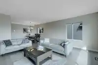208 1140 CASTLE CRESCENT - thumbnail 6