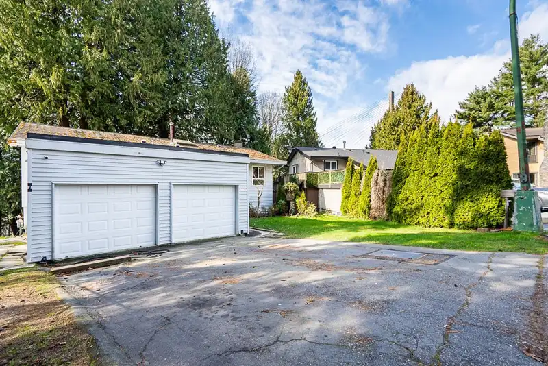 8403 ARBOUR PLACE - photo 3 of 30