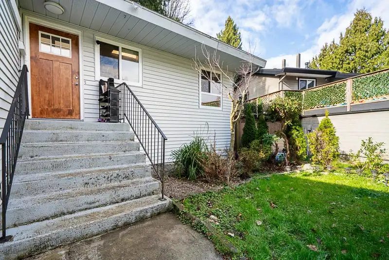 8403 ARBOUR PLACE - photo 4 of 30