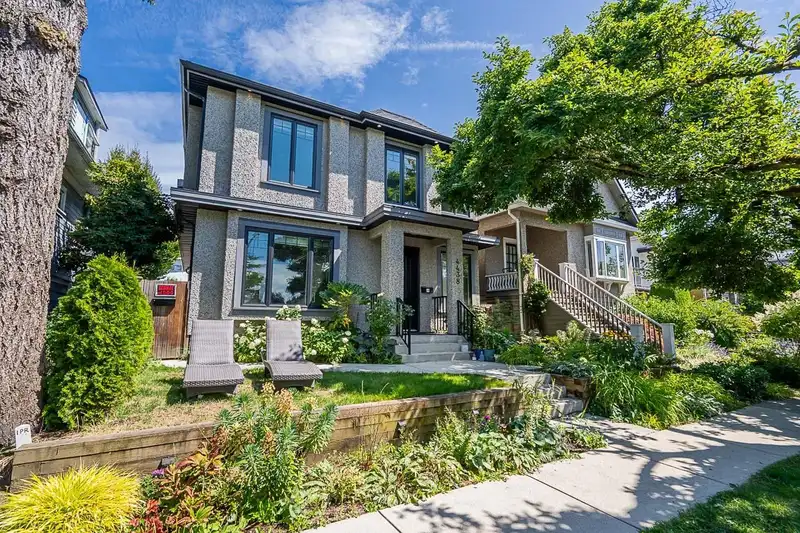 4438 ONTARIO STREET - photo 1 of 33