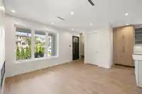 1 2528 TURNER STREET - thumbnail 9