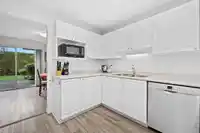 169 16080 82 AVENUE - thumbnail 6