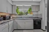 9 20390 53 AVENUE - thumbnail 10