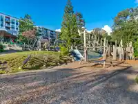 107 733 E 3RD STREET - thumbnail 33