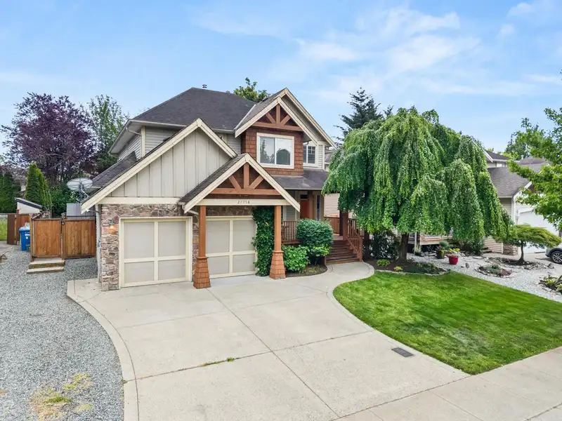 27958 TRESTLE AVENUE - photo 1 of 40