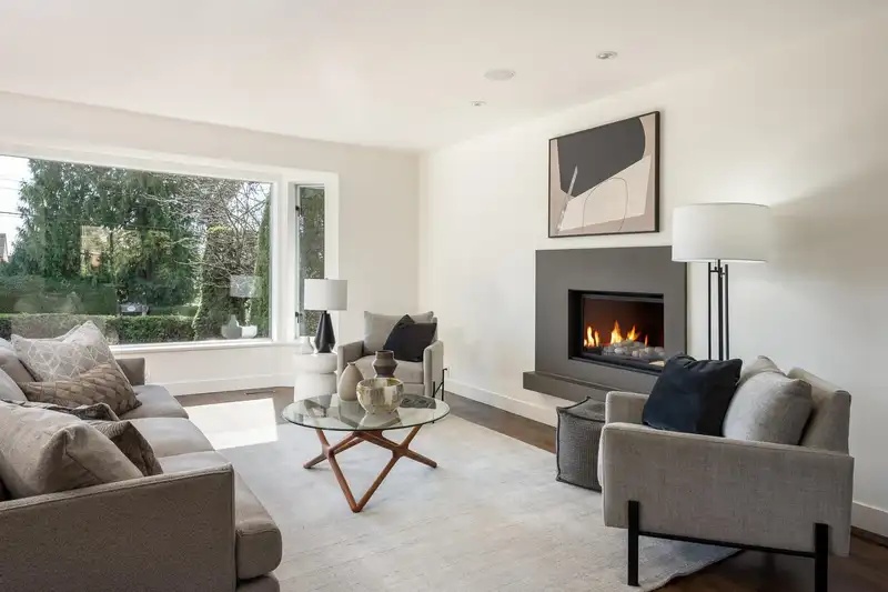 2323 INGLEWOOD AVENUE - photo 4 of 40