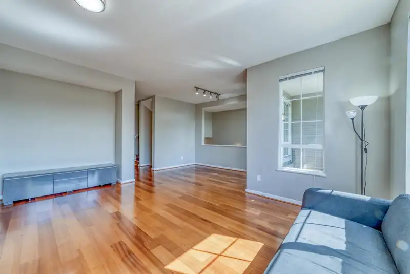 84 1380 PINETREE WAY - photo 4 of 40