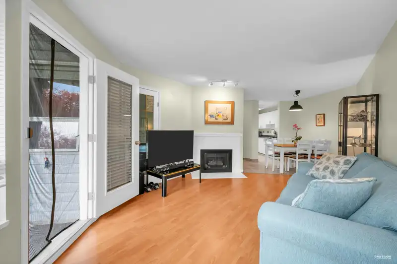 101 7840 MOFFATT ROAD - photo 4 of 29
